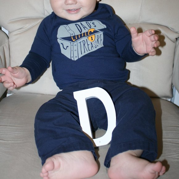 2/$20 Baby boy girl treasure bodysuit 6-12 months - Picture 9 of 9